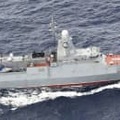 東シナ海へ北上したロシア海軍のフリゲート艦＝5日（防衛省統合幕僚監部提供）