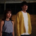 森七菜、間宮祥太朗「真夏のシンデレラ」第1話より（C）フジテレビ