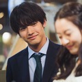 赤楚衛二、田辺桃子「こっち向いてよ向井くん」第1話より