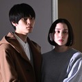 萩原利久、早見あかり「めぐる未来」第9話より（C）読売テレビ