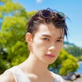 佐野勇斗「Here, Now！」楽天ブックス限定表紙カット／撮影：尾身沙紀（C）SDP