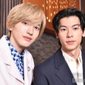 モデルプレスのインタビューに応じた道枝駿佑＆シュー・グァンハン（C）モデルプレス