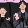 映画「朽ちないサクラ」完成披露上映会舞台挨拶に出席した杉咲花、萩原利久（C）モデルプレス