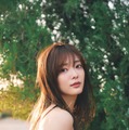 田村保乃 2nd写真集「隣の席になりたい」通常版裏表紙／撮影：三瓶康友