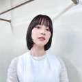 のん、透明感あふれる全身ホワイトコーデに反響「麗しのマーメイド」「お肌が透き通って見えます」