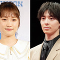 川栄李奈＆高杉真宙、リラックスした『となりのナースエイド』オフSHOTに反響「キュンキュン」「可愛すぎ」