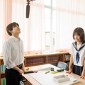 長尾謙杜、當真あみ（C）2025映画「おいしくて泣くとき」製作委員会