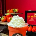 THE 苺 フラペチーノ（C）モデルプレス