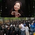 「中山美穂 お別れの会」待機列の様子（C）モデルプレス