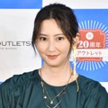 河北麻友子、美脚のカウガールSHOTにファンうっとり「可愛すぎる」「相変わらずべっぴんさん」