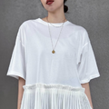 技アリ白Ｔでさりげなくお腹をカムフラージュ。Ｔシャツインの着こなしに抵抗がある人、必見です【40代の毎日コーデ】