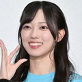 日向坂46清水理央、ミニ丈で美脚際立つ 大阪満喫ショットに反響「彼女感すごい」「可愛い」 画像