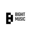 「BIGHIT MUSIC」ロゴ（P）＆（C）BIGHIT MUSIC