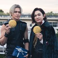 真栄田郷敦、吉沢亮（C）2025「ババンババンバンバンパイア」製作委員会（C）奥嶋ひろまさ（秋田書店）2022