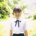 小川彩「B.L.T. SUMMER CANDY 2025」（東京ニュース通信社刊）撮影／細居幸次郎