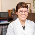 「最近なんだか髪の分け目が薄くなった」そんな更年期世代女性が「知っておくべきこと」は？薄毛の専門家に聞く「薄毛・脱毛症治療の最新事情」 画像