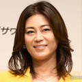氷川きよし、ショーパン×ニーハイブーツの大胆衣装姿「攻めた衣装でも品格感じる」「着こなせるのすごい」と反響 画像