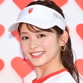 久間田琳加、美肩全開コーデでディズニー満喫「あまりの可愛さに涙出そう」「透明感レベチ」とファン釘付け 画像