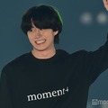 カノックスター、植毛手術受けていた 包帯外した姿も公開「おでこが痛い」 画像