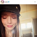「まじ毛穴どこ」浜崎あゆみ、瞼を閉じた美肌SHOTに反響「幸せそうな笑みがたまらない」