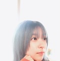 鳴海唯、青髪の“メンヘラガール”でオーラ放つ 朝ドラ「あんぱん」からの激変ぶりに「別人級」「ブレイク筆頭株」と話題【シナントロープ／独占コメント】 画像