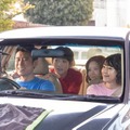原田泰造、高橋文哉、畑芽育、麻生久美子「春日部にお引越しだゾ！」篇メイキング（C）臼井儀人／双葉社・シンエイ・テレビ朝日・ADK