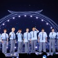 SEVENTEEN（P）＆（C） PLEDIS Entertainment