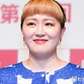 丸山桂里奈、広々自宅で綿飴作り 3歳娘とともに楽しむ姿公開「素敵な空間」「羨ましすぎ」と反響続々 画像
