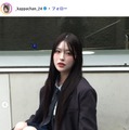美人インフルエンサー、美脚＆デコルテ輝くノースリミニワンピ姿「透明感すごい」「夕日とのコラボレーションが素敵」の声 画像