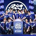 イベントに出席したJI BLUE（上段左から）金城碧海、佐藤景瑚、佐野雄大、河野純喜、高塚大夢、池崎理人、與那城奨（下段左から）後藤威尊、白岩瑠姫、河野純喜、西洸人、川西拓実（C）モデルプレス
