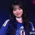 CUTIE STREET増田彩乃、ユニフォーム×シースルスカートのカジュアルスタイル「さすがの着こなし」「おめめパッチリ」とファン絶賛【オキコレ2026】 画像