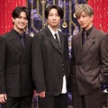 （左から）正門良規、相葉雅紀、木村拓哉（C）フジテレビ