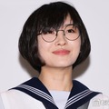 新しい学校のリーダーズ・SUZUKA、“丸刈り”加工ショットにファン騒然「びっくり」「小顔際立つ」 画像