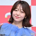 峯岸みなみ、飲食店での2歳娘との2ショット公開「大きくなってる」「真似っこしてて可愛い」と反響 画像