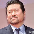 佐藤二朗「33年間で初めて」妻との“ノロケ砲”に反響続々「威力抜群」「奥様かっこいい」 画像