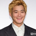 野村周平、肉体美際立つ上裸ショットにファン悶絶「綺麗な筋肉の付き方」「かっこよすぎる」 画像