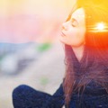 更年期で毎日だるくて動けない44歳。夫から「怠けるな」と言われたけど、「もう気力だけじゃ無理」。