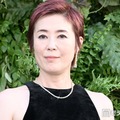 寺島しのぶ、息子・尾上眞秀＆愛犬の2ショット公開「仲良しで可愛い」「ずっと見てられる」と反響 画像