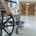 妻が意識不明から回復し、車椅子生活に。「助かってよかった」だけでは終われない…事故後に突きつけられた現実とは