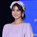 石川恋、カットした新ヘアスタイル公開「外ハネが似合う」「綺麗」の声 画像