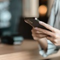 「40代で不倫している女性」ってこんなタイプ！略奪がやめられない彼女たちの特徴とは 画像