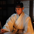 『王と生きる男』パク・ジフン演じる悲劇の若き王、それを取り巻く者たちの場面写真解禁 画像