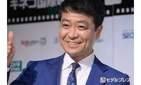 中山秀征、妻・白城あやか＆息子と自然の中で食事満喫 家族3ショットに「息子さんイケメン」「美男美女すぎる」と反響 画像