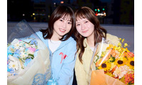 畑芽育が涙 志田未来とW主演「エラー」2人揃ってクランクアップ 志田「お互い切磋琢磨して頑張れた」 画像
