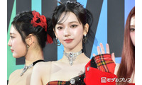 aespaカリナ、ヘソ出しトップスから美ウエストチラリ「スタイル抜群」「何頭身あるんだろう」と反響 画像