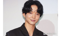 鈴木仁、人気俳優と撮影合間に喫茶店へ「大丈夫じゃなかったよ。バレていたし」【お前のほうからキスしてくれよ】 画像