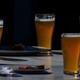 23歳のトゥウェンテサポ、「ビール48杯同時運び」がすごい 画像