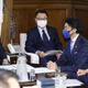 通常国会、17日召集を伝達 画像