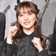 乃木坂46与田祐希、透けワンピ姿で登場 壮絶“喧嘩”エピソード告白「Tシャツ破いて…」＜OUT＞ 画像