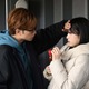 「リビングの松永さん」中島健人＆高橋ひかる、ベッドで急接近 看病の“反則級行動”に悶絶の声「好きになる」「リアルすぎてドキドキした」 画像